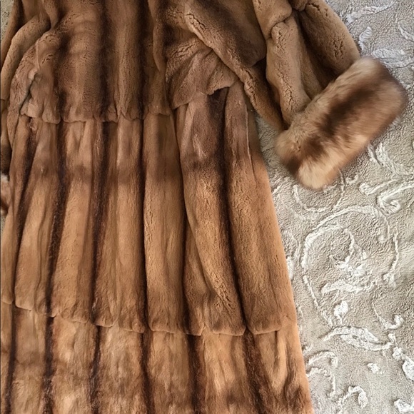 Sheared mink and sable full length coat. - Picture 5 of 9